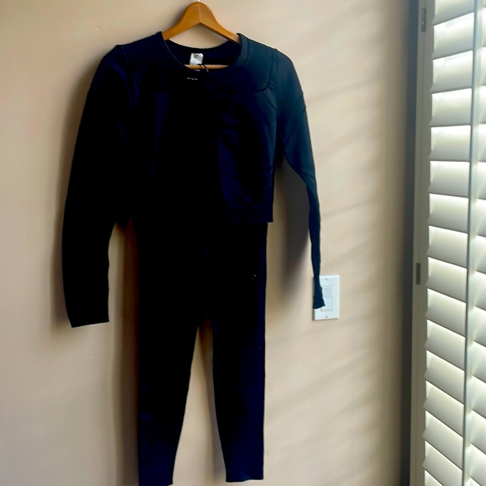 Two piece athletic work out